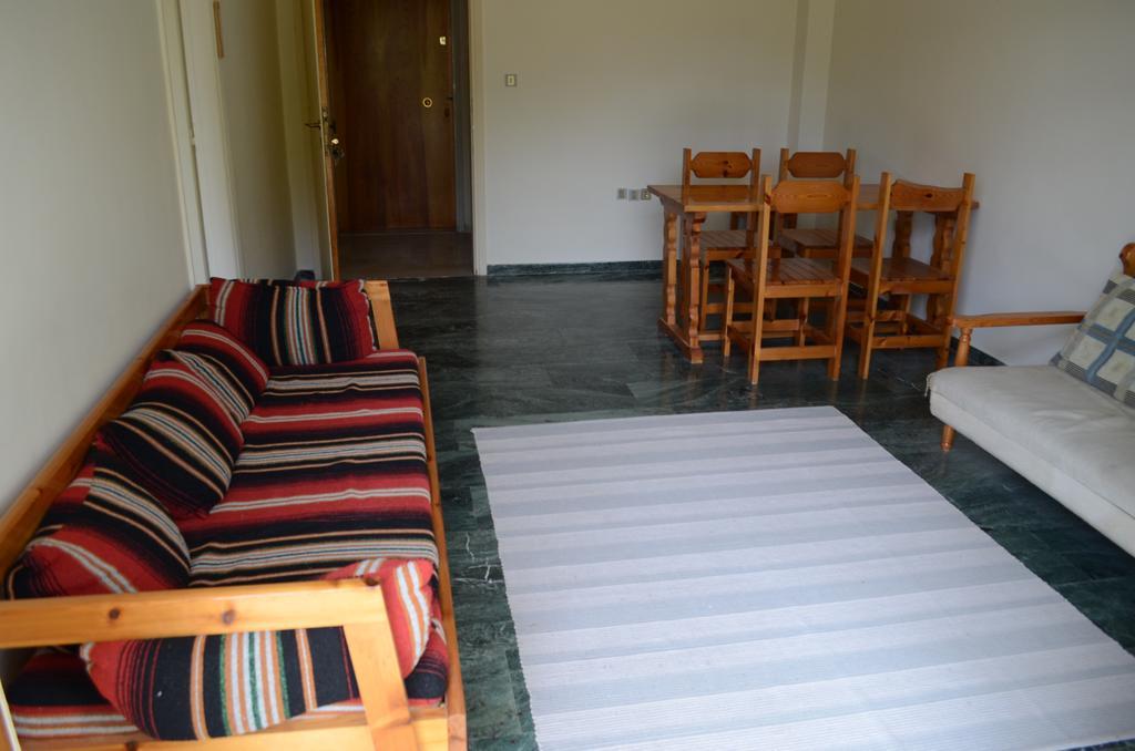 Kineta Apartments 外观 照片