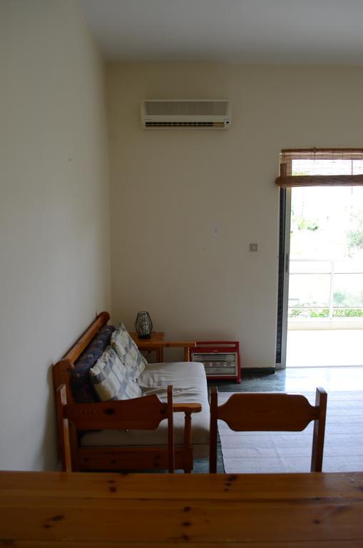 Kineta Apartments 外观 照片